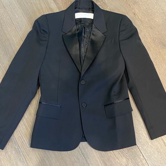 Boys Burberry Tuxedo Jacket. Size 10. Worn once! - Picture 1 of 5